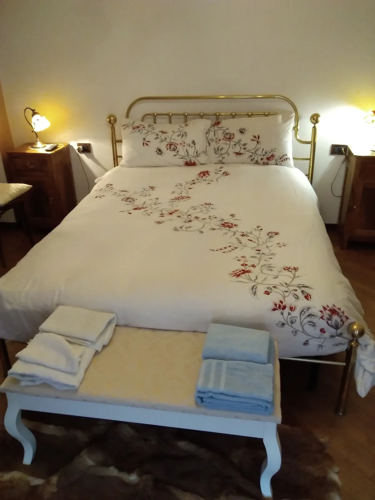 Il letto con il corredo pronto