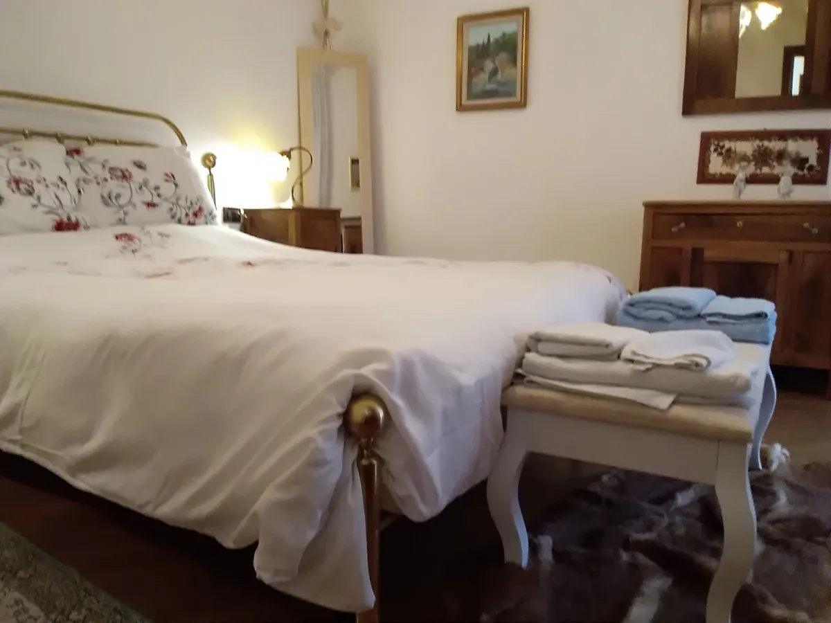 La camera matrimoniale ampia